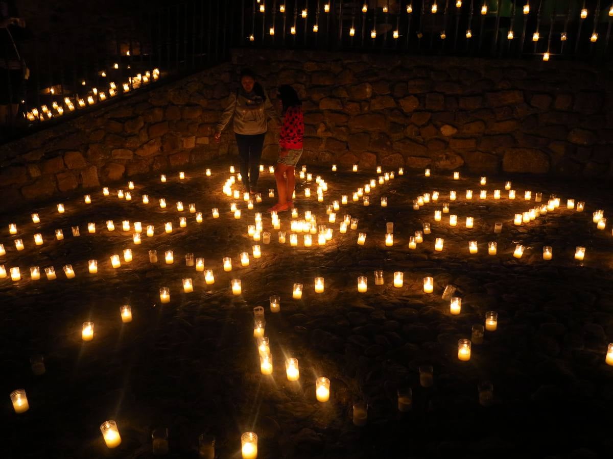 Fotos: Noche de las velas en El Rasillo