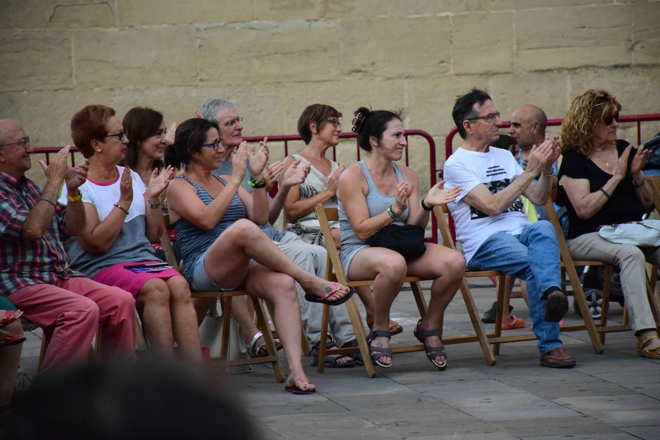 Numeroso público arropó ayer la apertura del festival.