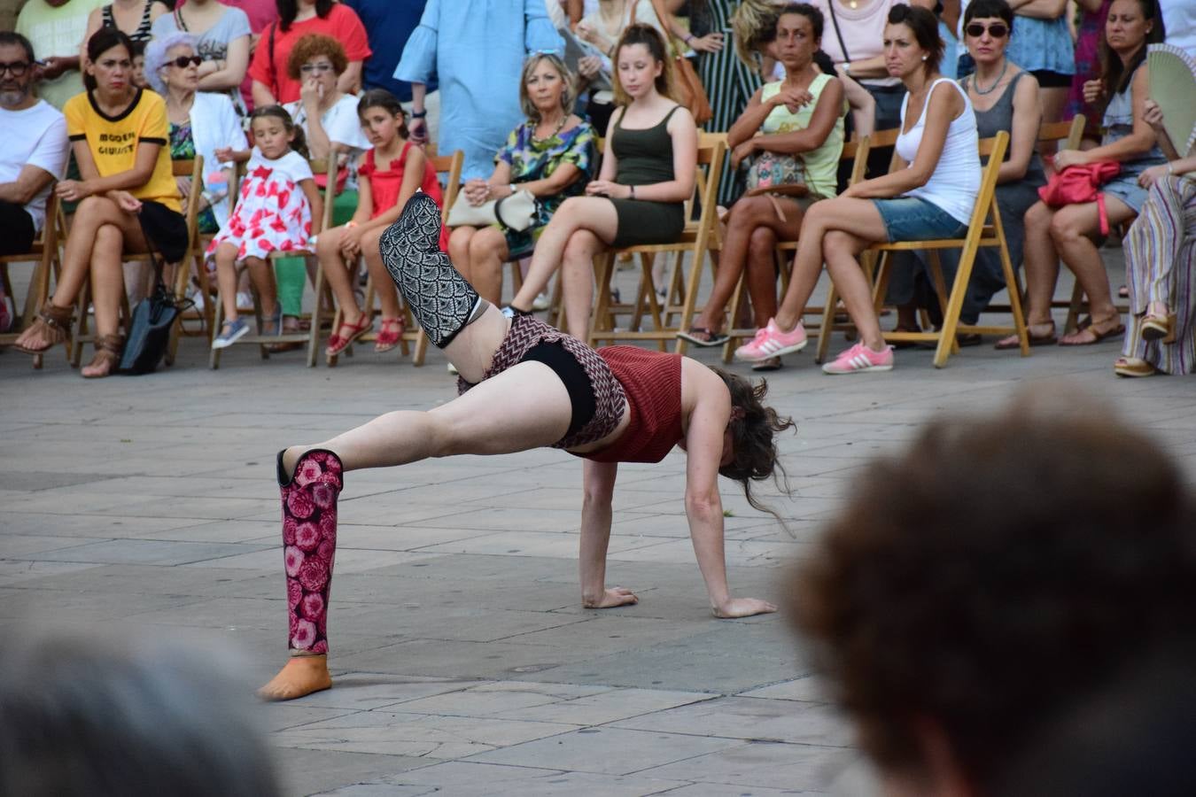 Numeroso público arropó ayer la apertura del festival.