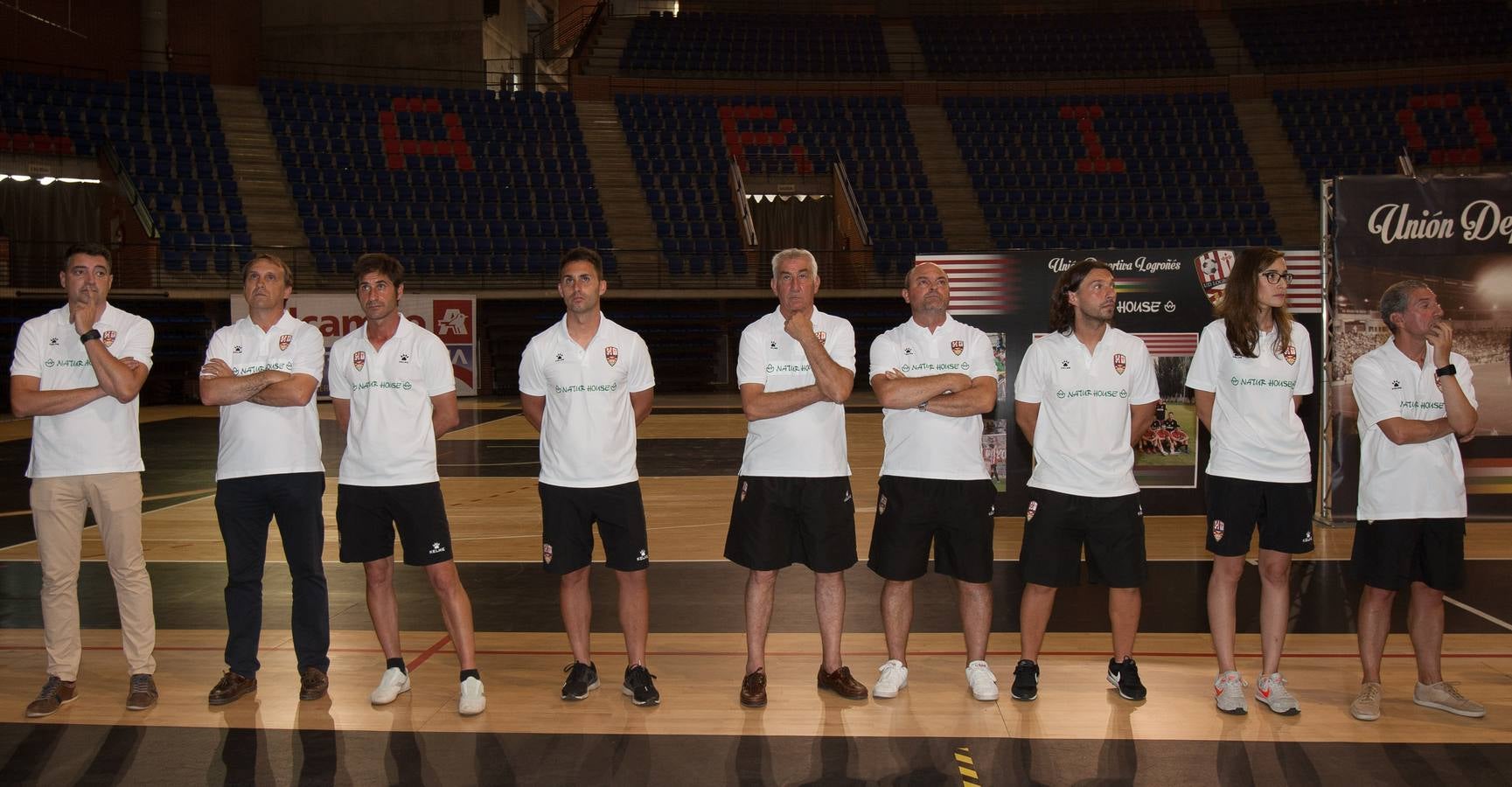 La UDL mantiene sus colores habituales en la primera equipación.