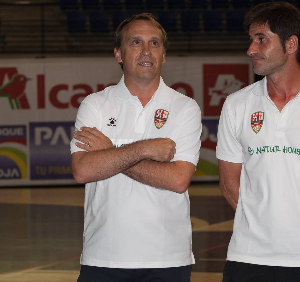 La UDL mantiene sus colores habituales en la primera equipación.