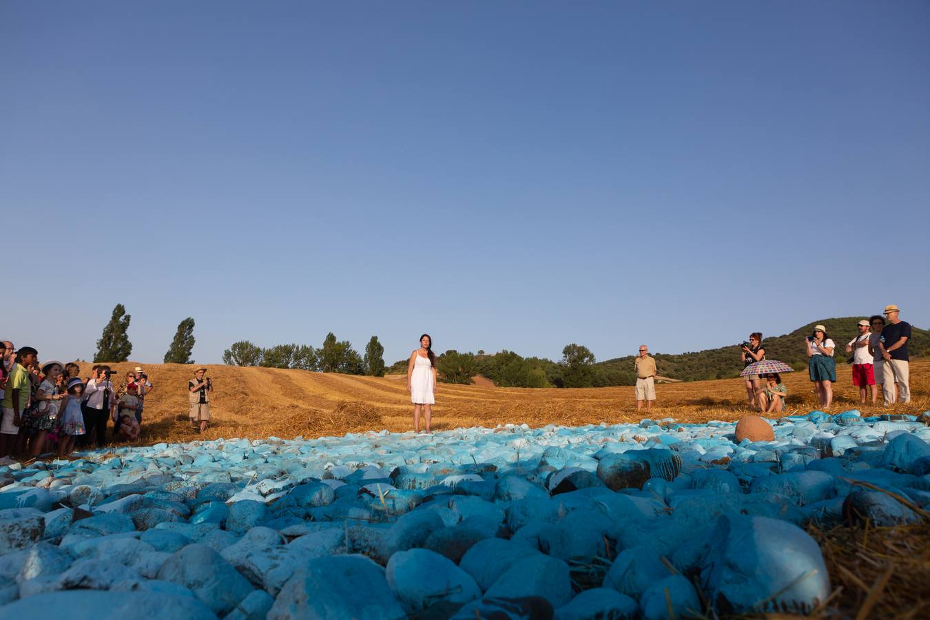 Ayer se inaugruó la XVI edición del certamen internacional Arte en la Tierra, en Santa Lucía de Ocón.