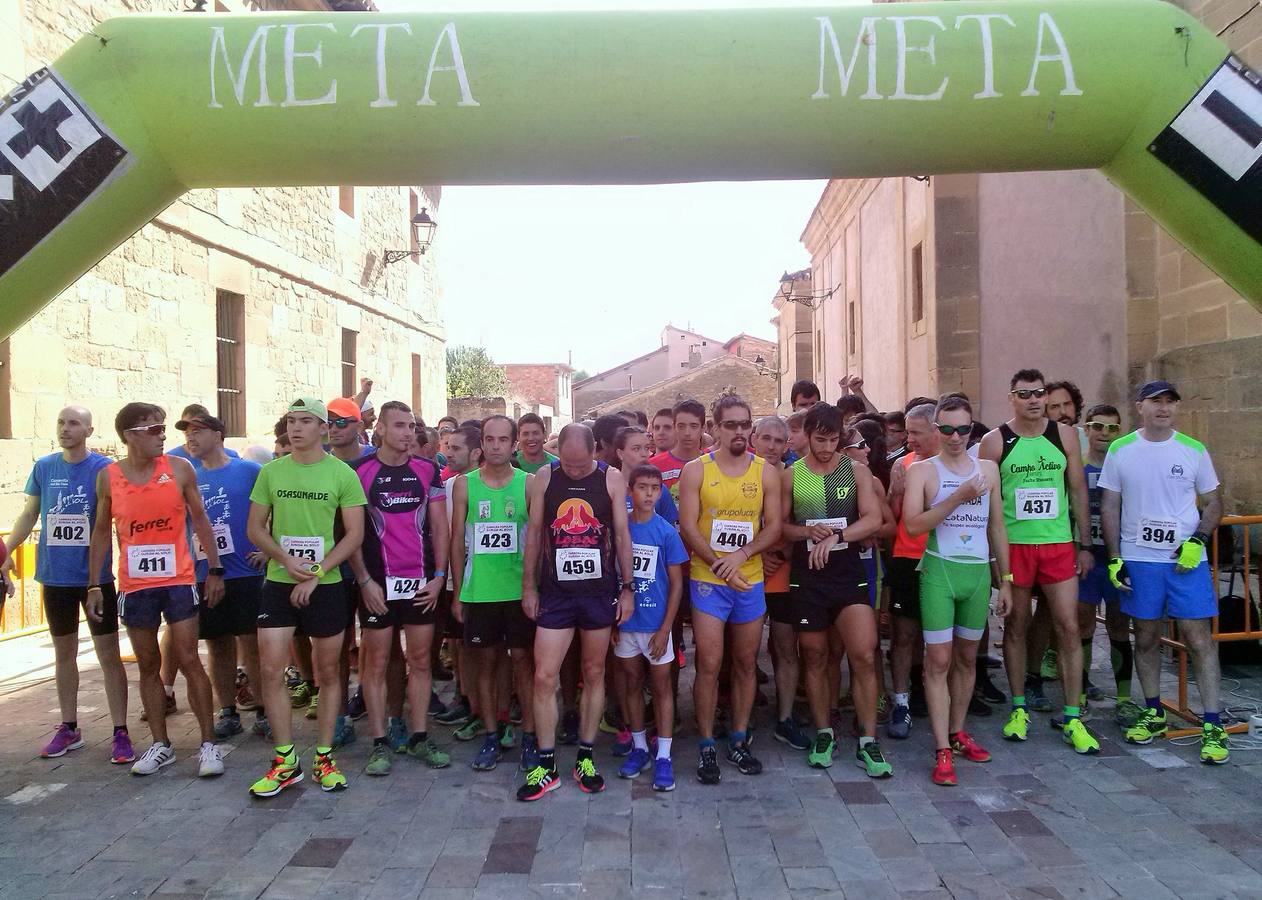 380 corredores han participado hoy en esta carrera celebrada Cuzcurrita del Río Tirón.