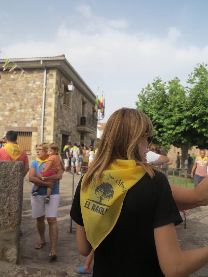 Acompañadas de pólvora y agua la localidad Serrana inició ayer sus fiestas 