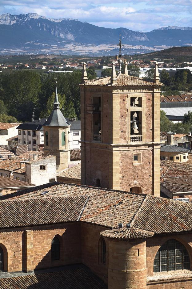 Torre del monasterio de Santa María la Real. :: justo rodríguez