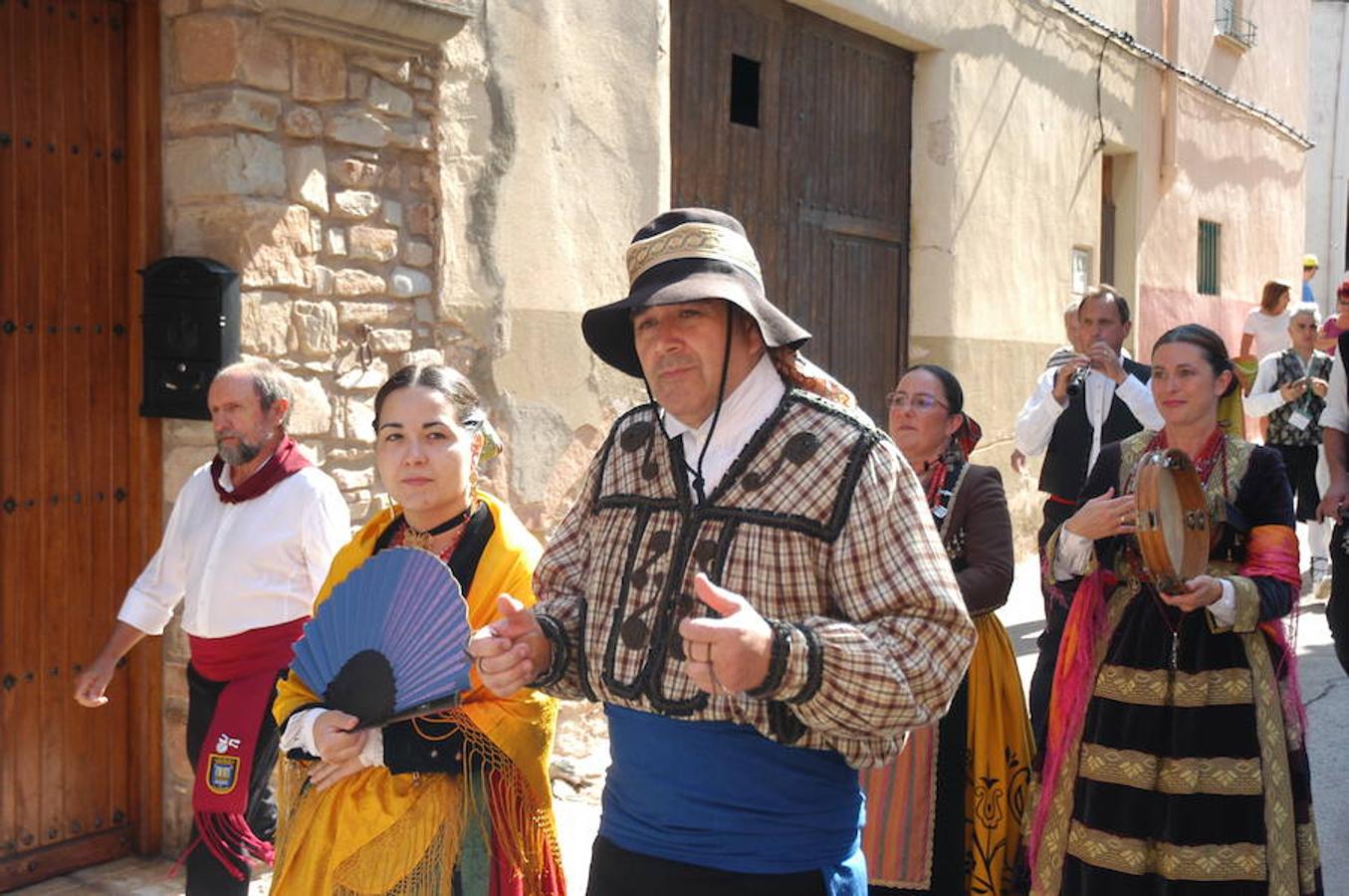Imágenes correspondientes a la I Fiesta de la Jota que se ha celebrado en Alcanadre. 