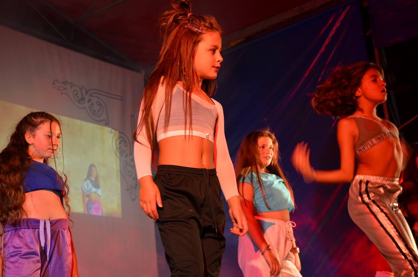 Concurso de Playback de la peña Riojana, celebrado anoche en la plaza del Raso de Calahorra