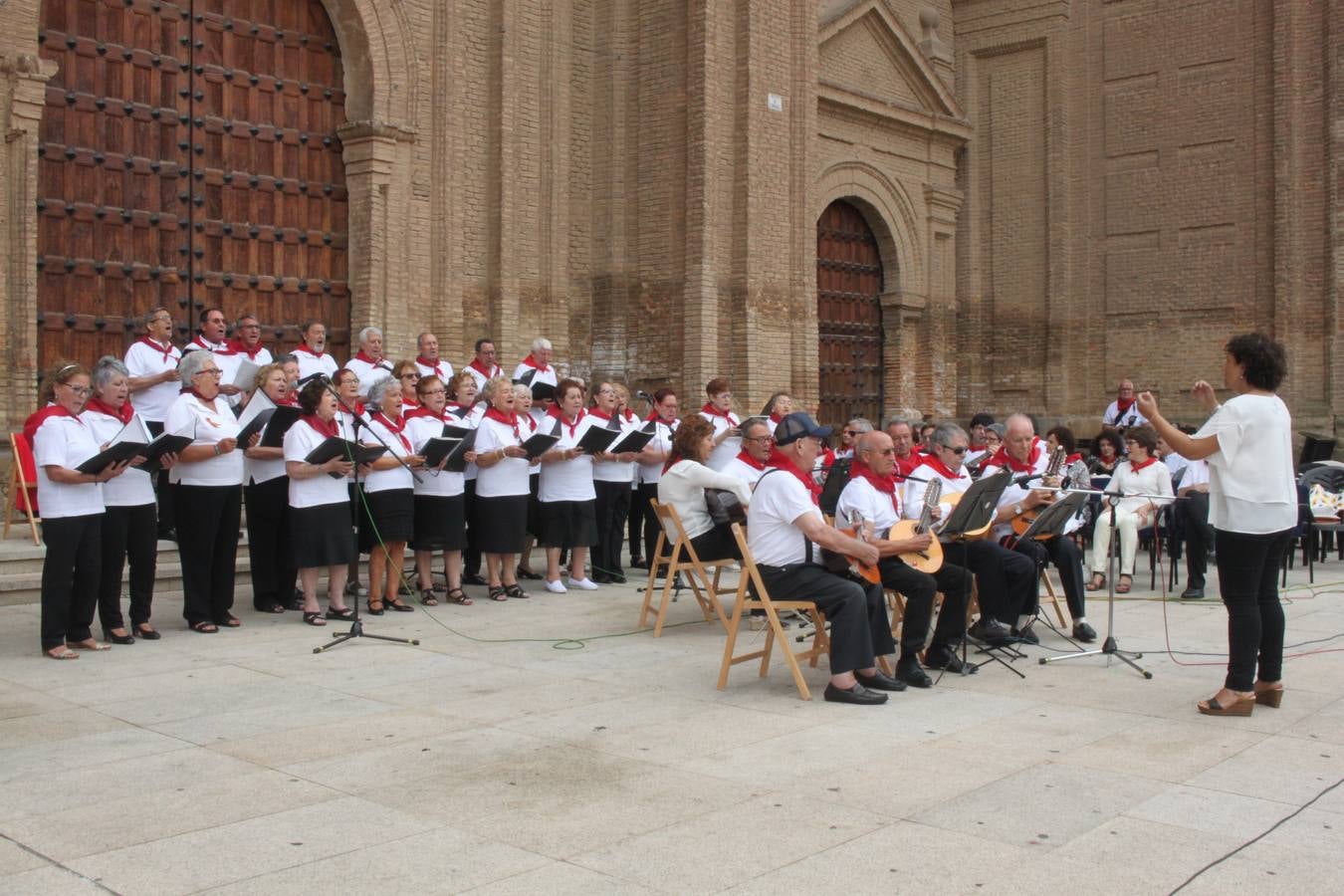 Este viernes ha sido el día dedicados a los mayores en las fiestas patronales de Alfaro