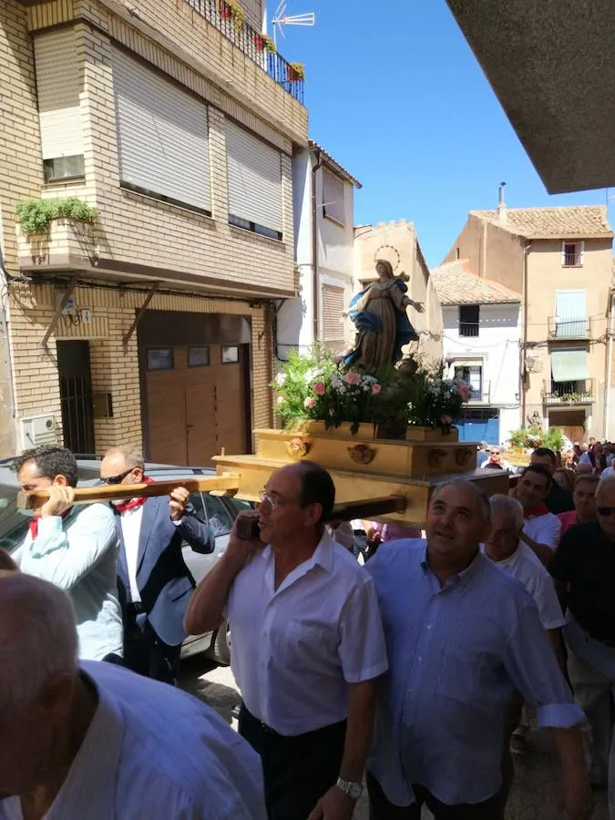 Fotos: Procesiones de Agoncillo, Tudelilla, Nalda y Aguilar