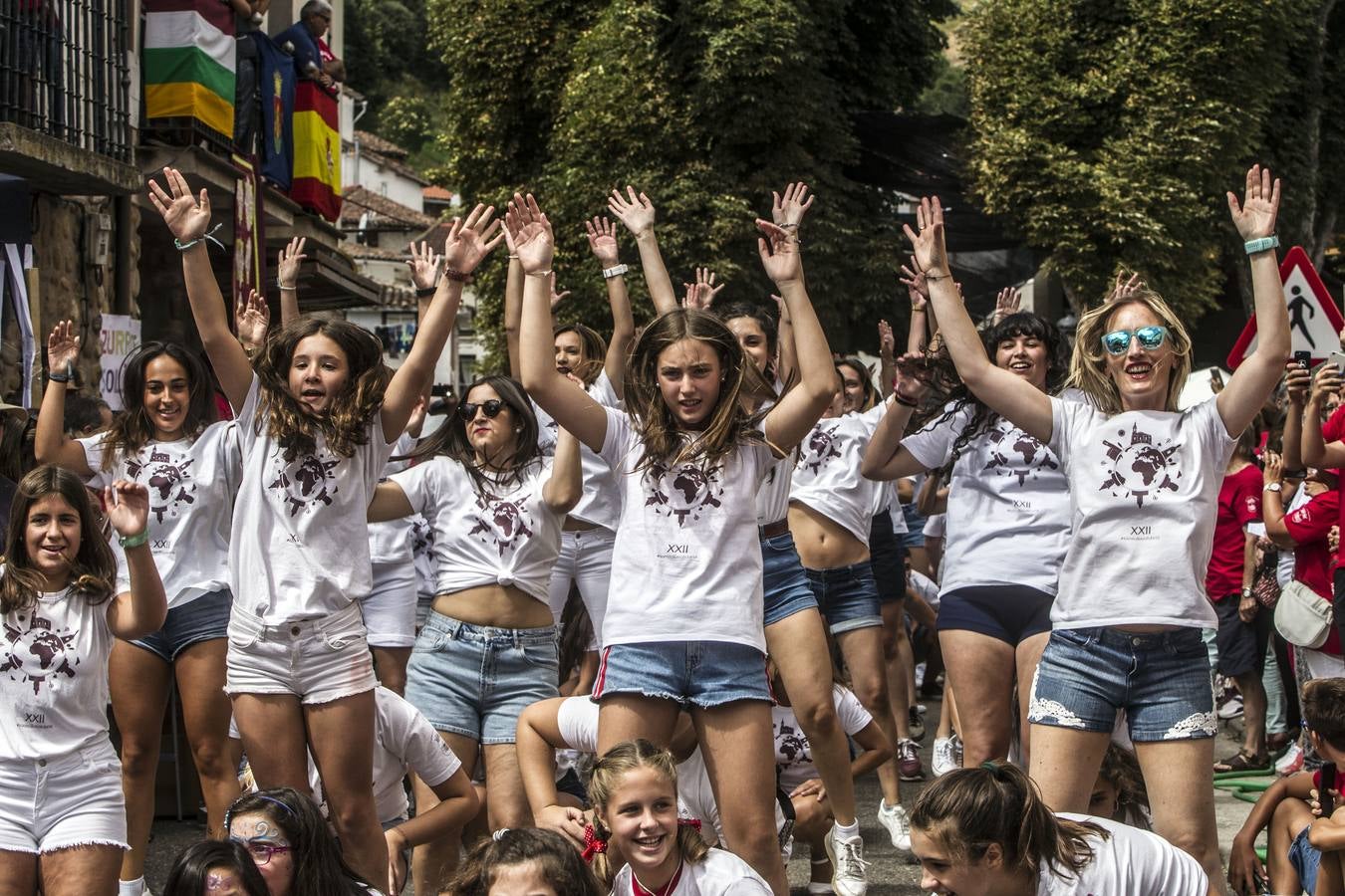 Las imágenes de la jornada solidaria en Torrecilla en Cameros