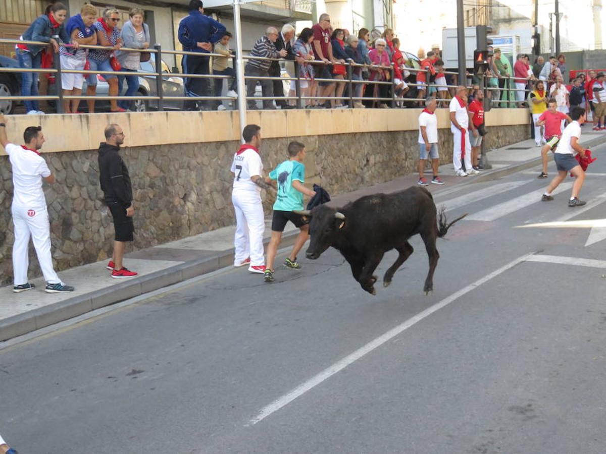 Un centenar de alfareñas participó en la comida y en los actos organizados para el día de la mujer de las fiestas