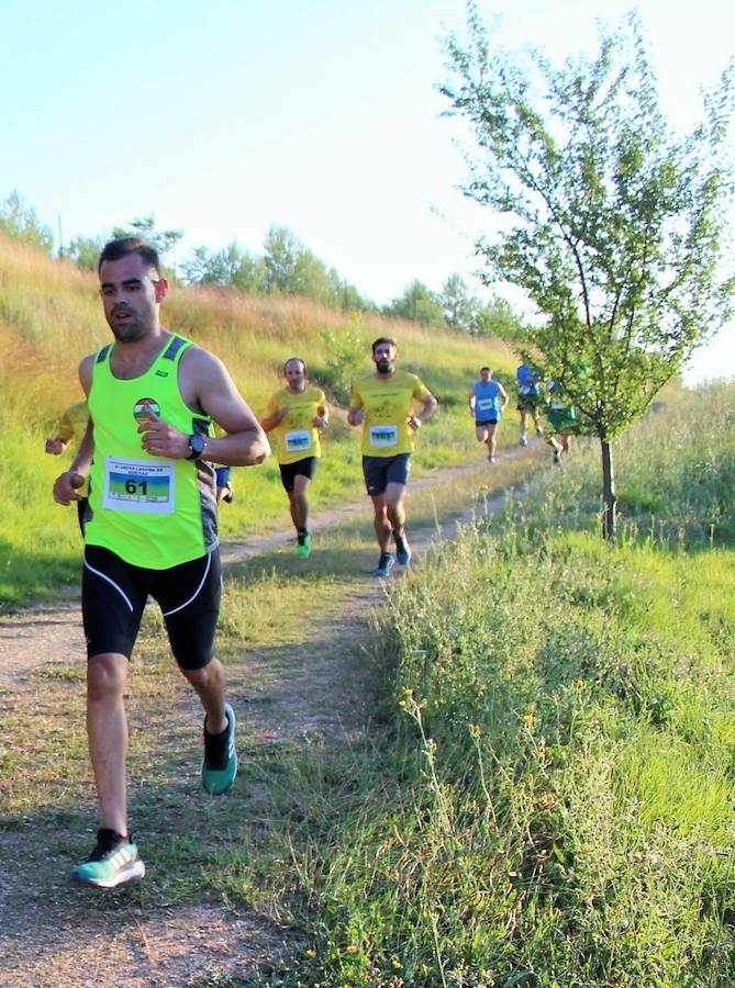 Ángel Marugán y Nerea Ortega vencen en el XI Cross Laguna de Hervías