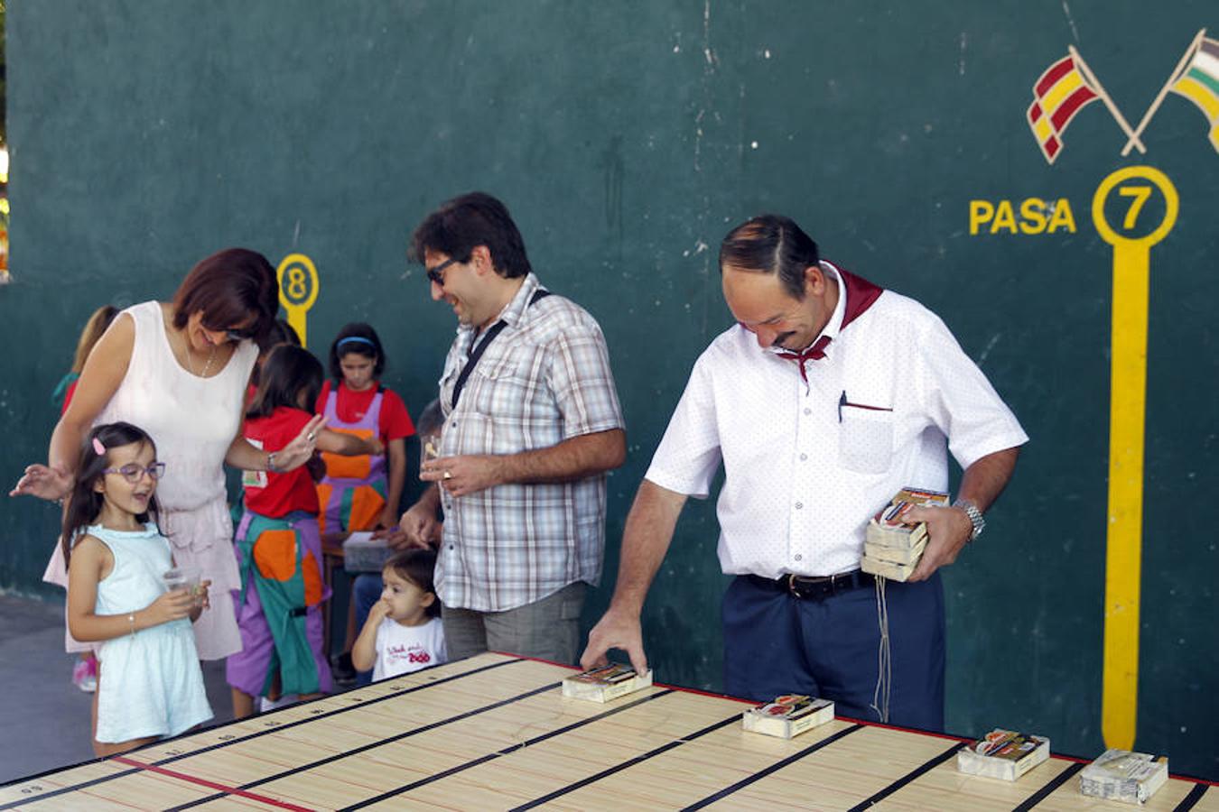 'Eskay', de Maitane Gutiérrez, ganó la tradicional carrera celebrada ayer en el frontón 