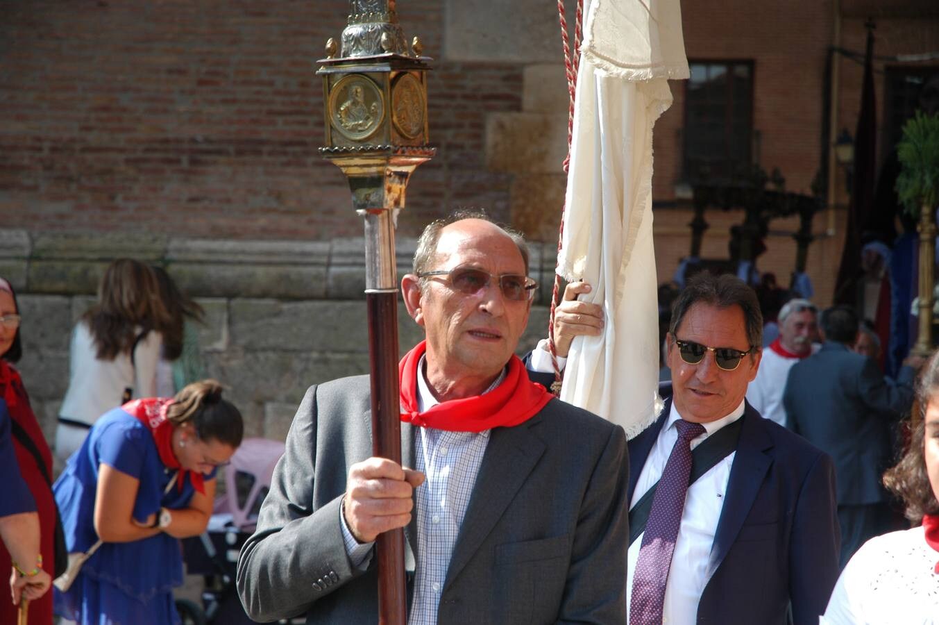 Fotos: Misa y procesión en Aldeanueva de Ebro