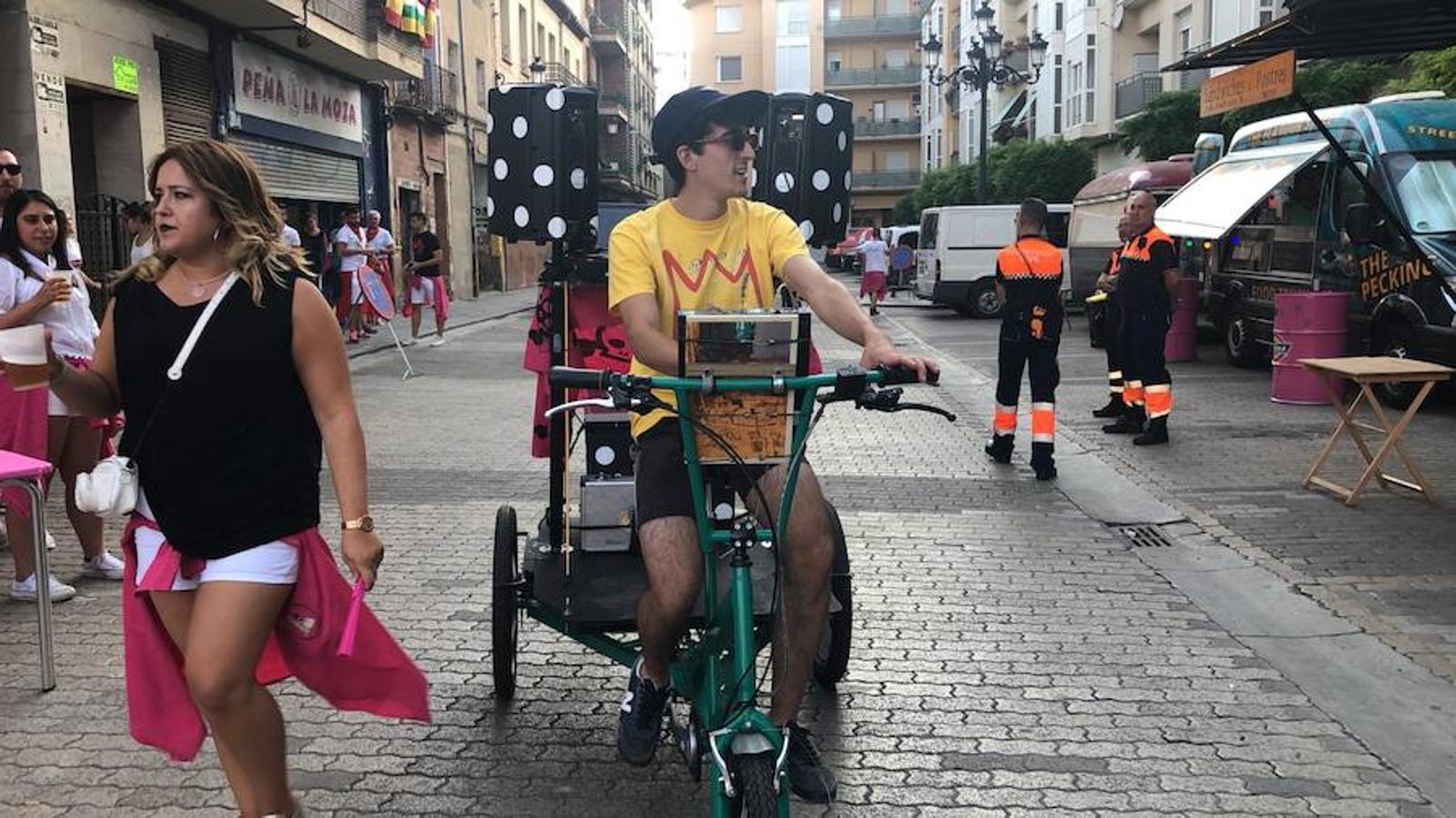 Las actividades de ocio estuvieron dedicadas a todos los públicos en la calle Teatro y en la carpa 