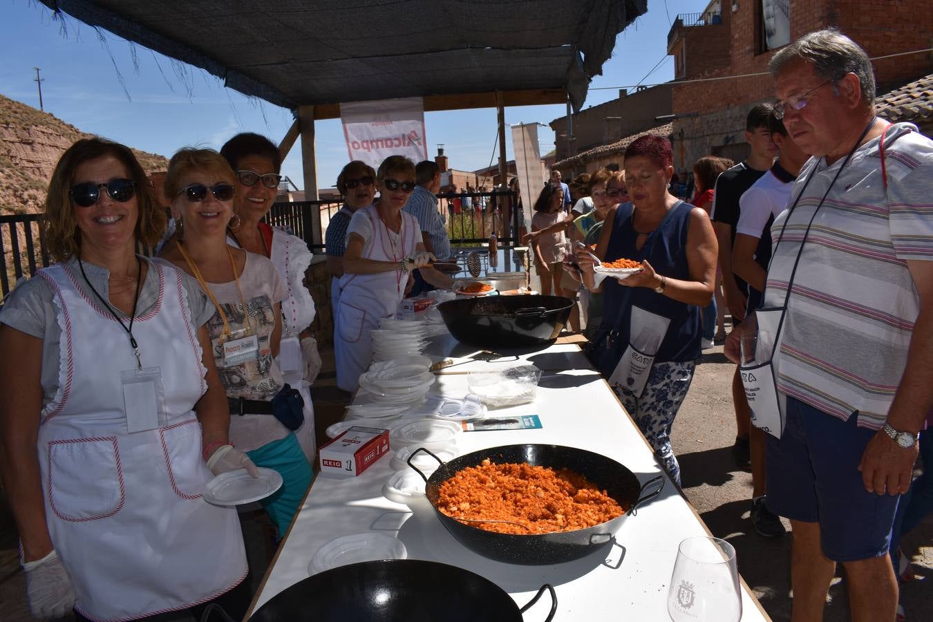 Fotos: VIII Jornada de Puertas Abiertas en el barrio de las bodegas de Alberite