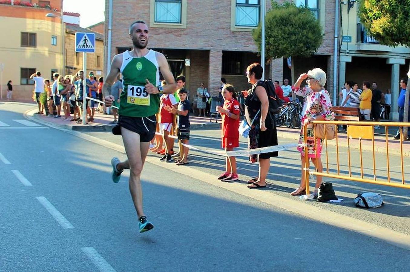 Alberto Moral y Arantxa Ruiz fueron los más rápidos en el Cross de Castañares en una tarde sofocante para el atletismo.