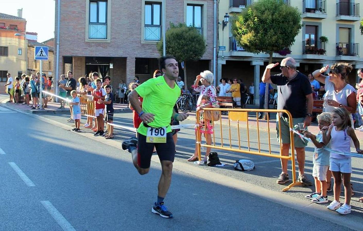 Alberto Moral y Arantxa Ruiz fueron los más rápidos en el Cross de Castañares en una tarde sofocante para el atletismo.