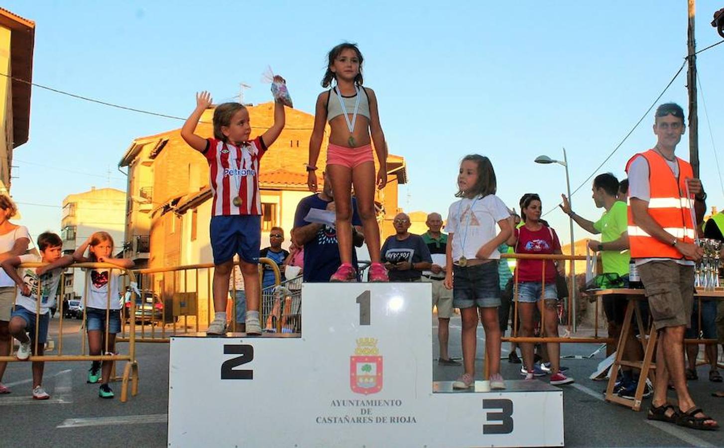 Alberto Moral y Arantxa Ruiz fueron los más rápidos en el Cross de Castañares en una tarde sofocante para el atletismo.