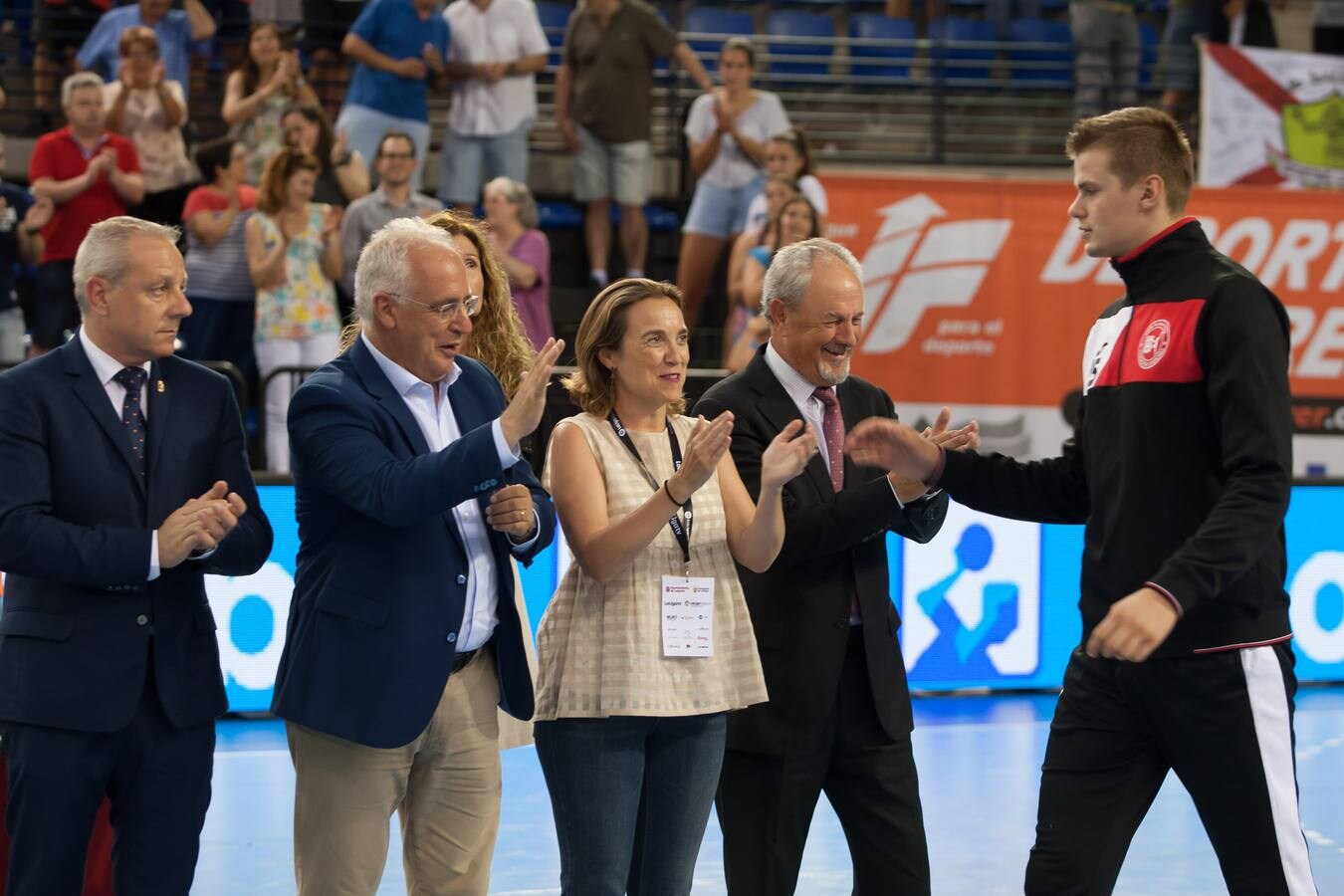 Fotos: Supercopa Asobal: El Ciudad de Logroño no puede con el Barça (27-35)