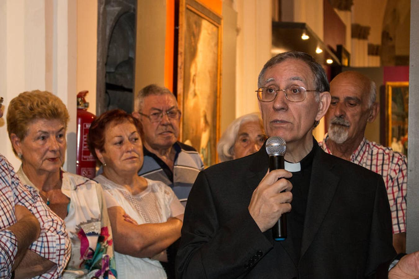 La exposición «Y el Verbo se hizo carne» sirve para «evangelizar, hacer una Iglesia en Salida y comenzar a celebrar el milenario del nacimiento de Santo Domingo de La Calzada», ha afirmado hoy el obispo de la Diócesis riojana, Carlos Escribano en la catedral calceatense.