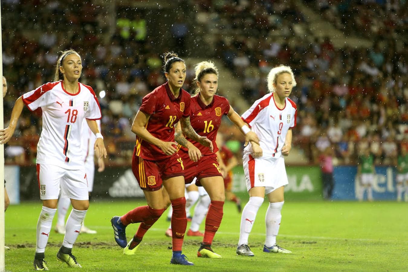 La selección femenina de España se ha impuesto hoy por 3-0 a la de Serbia en el último partido de clasificación para el Mundial del próximo año, en un choque intrascendente en el que las de Jorge Vilda han cumplido su papel y han superado a un combativo rival.