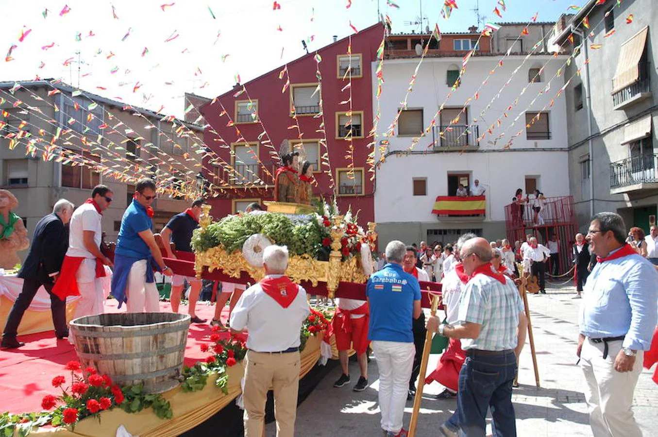 Imágenes del sábado en Autol, con motivo de la celebración del día grande de las fiestas de San Adrián y Santa Natalia.