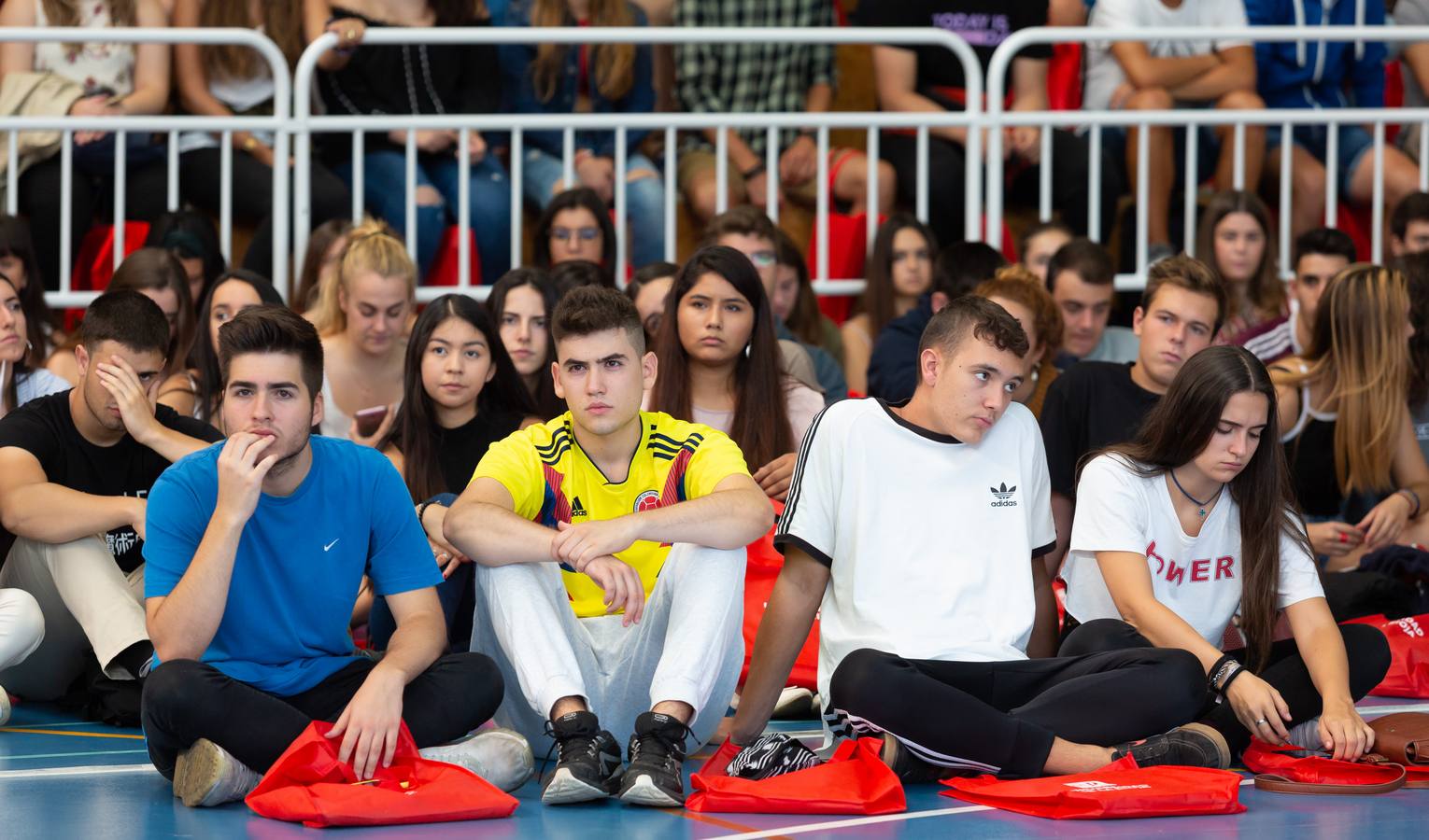 Fotos: La Universidad de La Rioja da la bienvenida a los nuevos estudiantes del curso 2018-2019