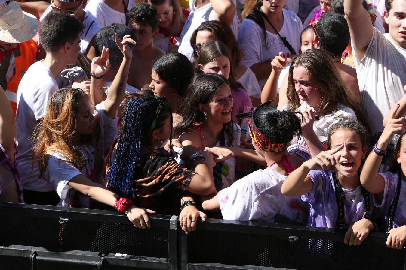 Las imágenes del fiestón en la Plaza del Ayuntamiento