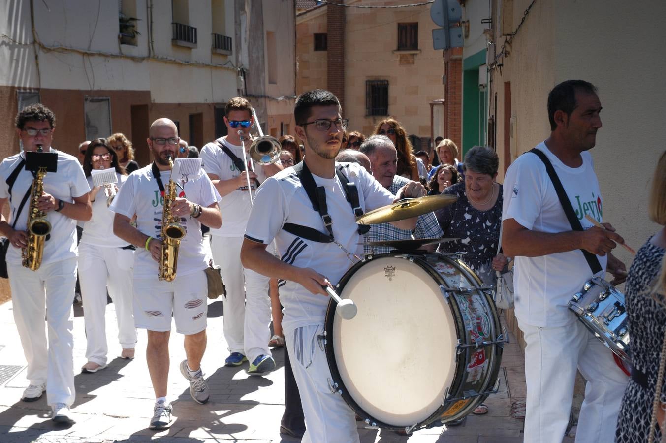 Fotos: Procesion Cristo de los Buenos Temporales en el Villar de Arnedo