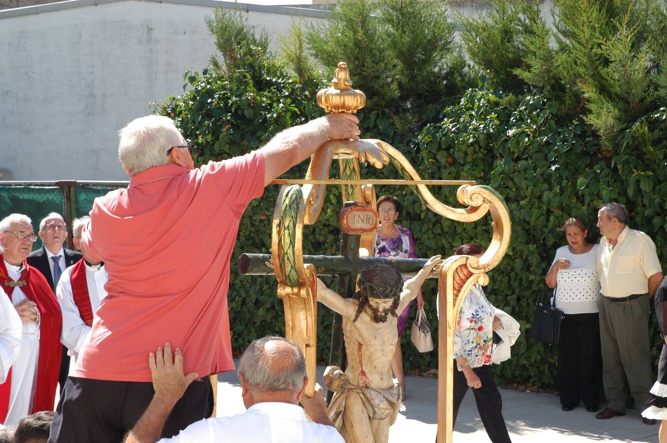 Fotos: Procesion Cristo de los Buenos Temporales en el Villar de Arnedo