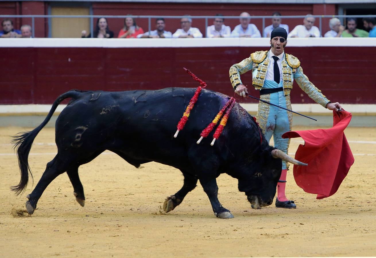 Padilla cortó la única oreja de la tarde