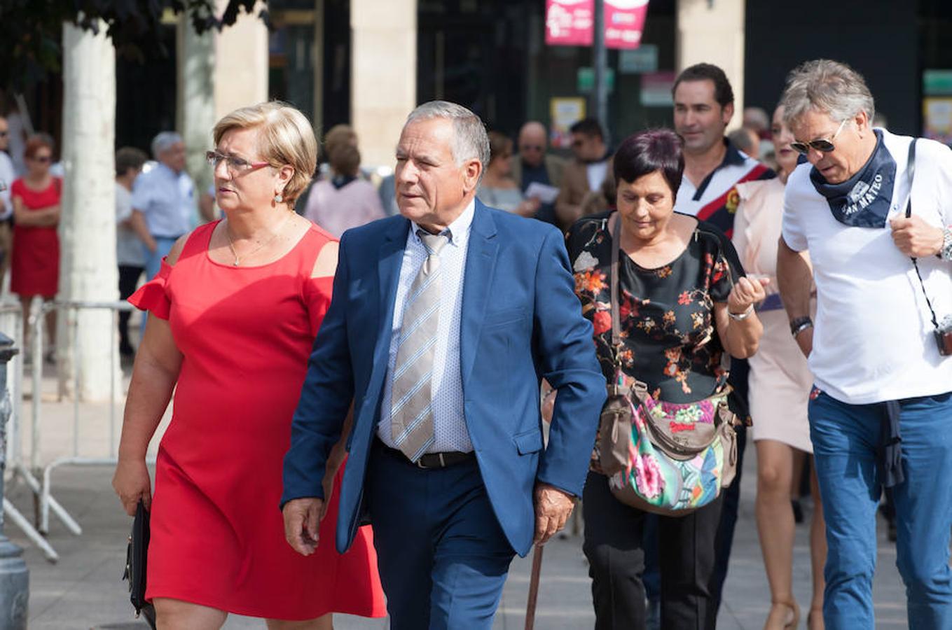 Dïa de San Mateo. Día grande en la ciudad con la ofrenda del primer mosto. El pisado y la posterior ofrenda del primer caldo a la virgen de Valvanera ocupó la mañana más institucional en El Espolón.