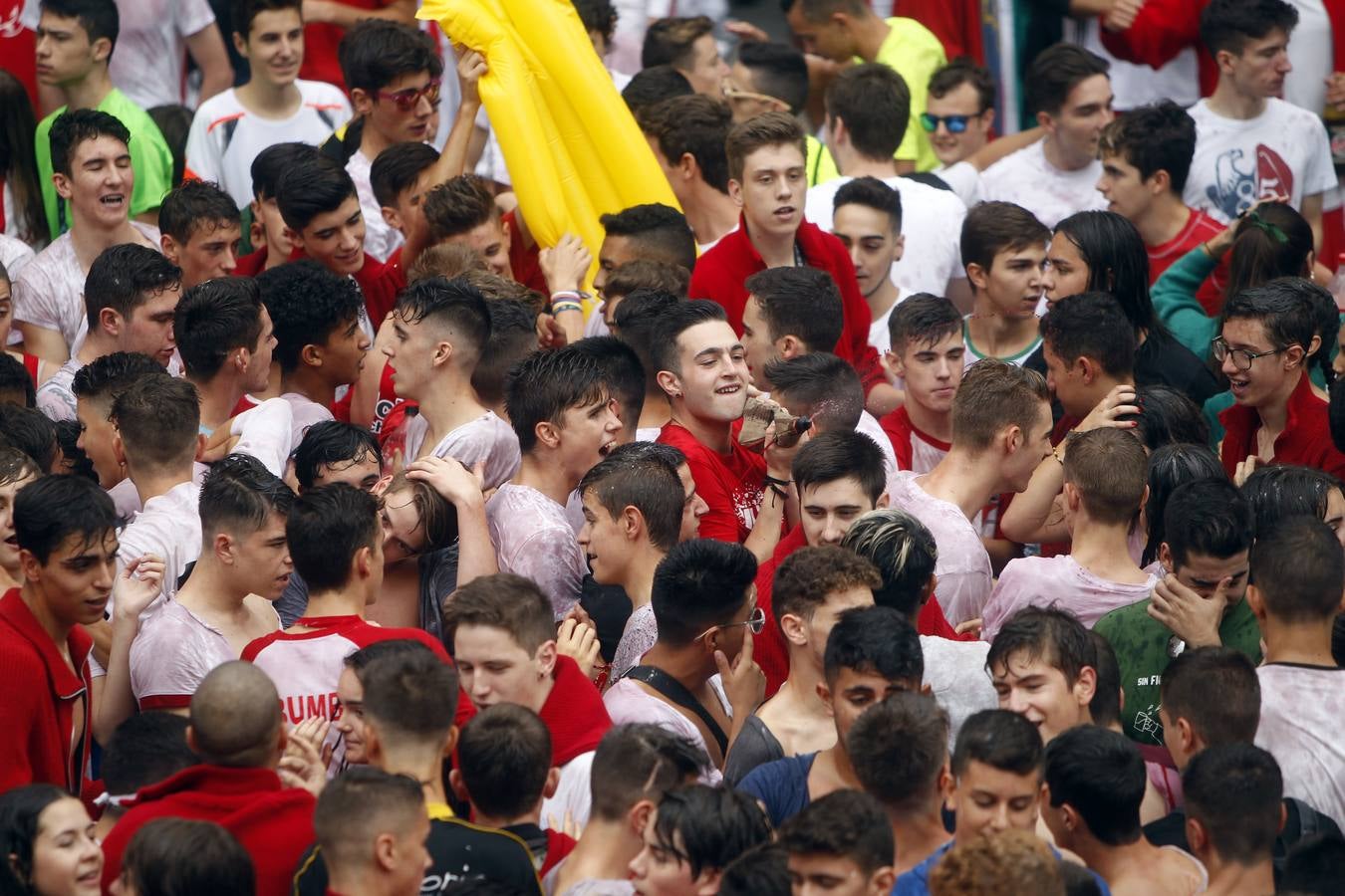 Las imágenes del inicio de las fiestas de Arnedo