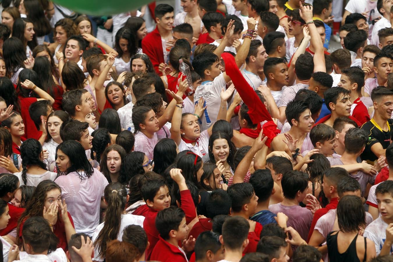 Las imágenes del inicio de las fiestas de Arnedo