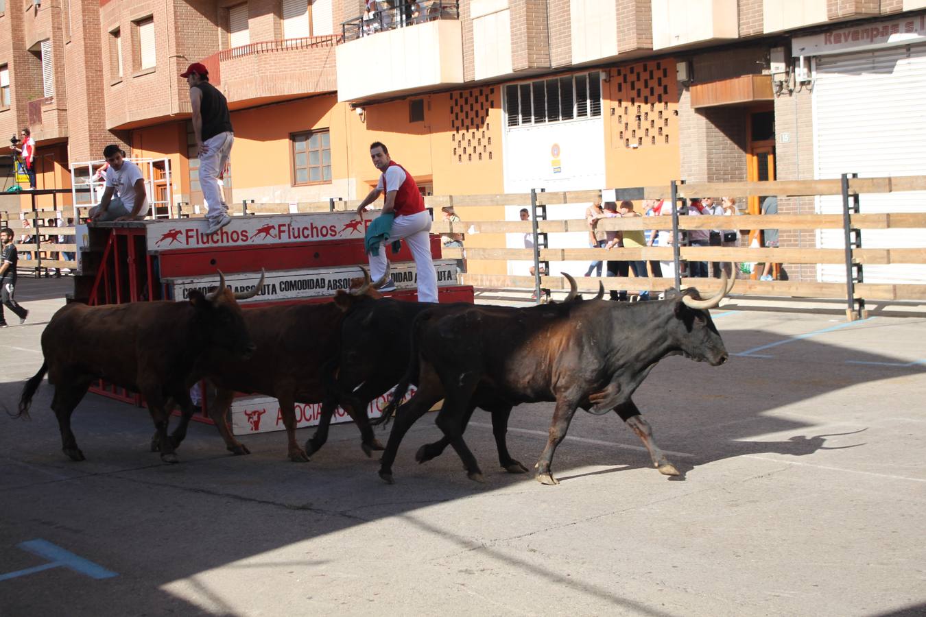 Los arnedanos se echaron a la calle a disfrutar del buen tiempo