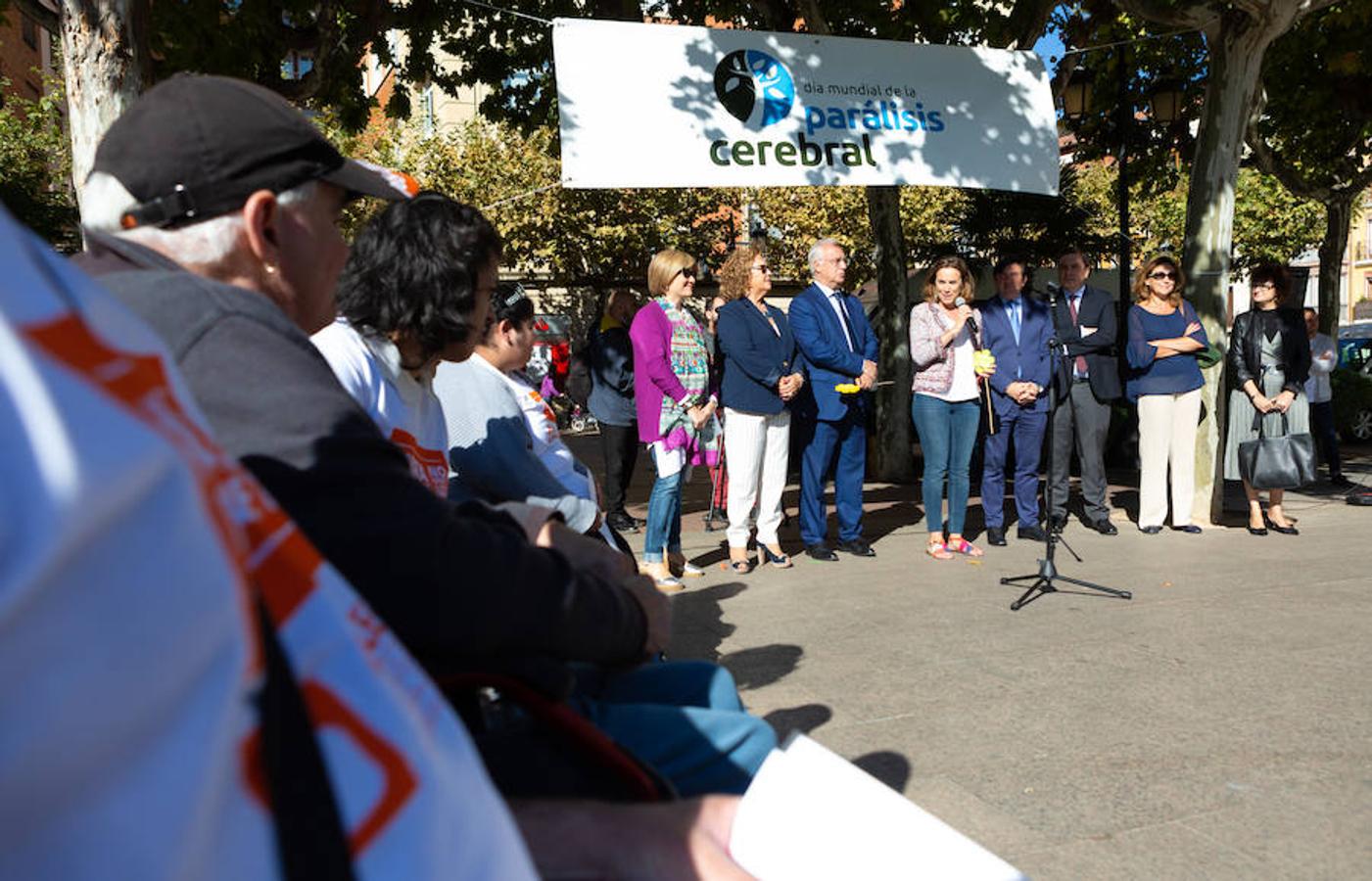 La Rioja ha abogado hoy, en el Día Mundial de la Parálisis Cerebral, por el derecho a la sexualidad y a la intimidad de estas personas bajo la campaña «No mires hacia otro lado». La presidenta de ASPACE La Rioja, Manuela Muro, ha leído el manifiesto en el que ha insistido en que esa intimidad «es algo que ellos quieren». 