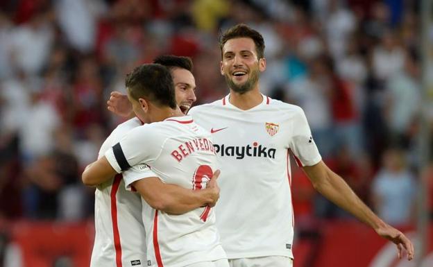 Sarabia y Ben Yedder colocan líder al Sevilla