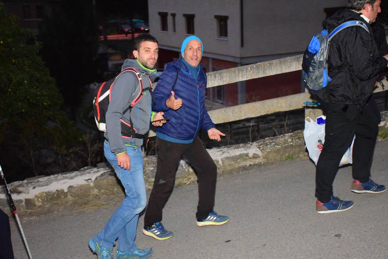 Cerca de 450 valientes tomaron la salida de la Marcha Hoyos de Iregua en Villoslada de Cameros