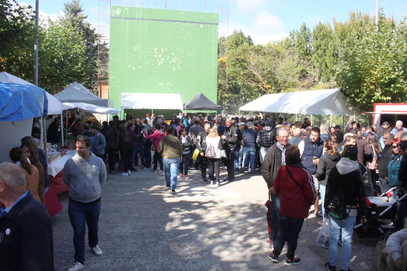 Imágenes correspondientes a la XVII Jornada de la Ternera Asada que se celebró el pasado domingo en Enciso.