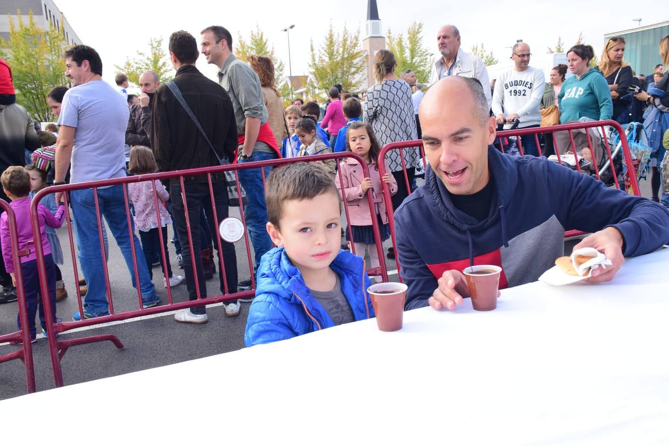 La Jefatura Superior de Policía de La Rioja celebró ayer su jornada de puertas abiertas, especialemente dedicada a los niños.