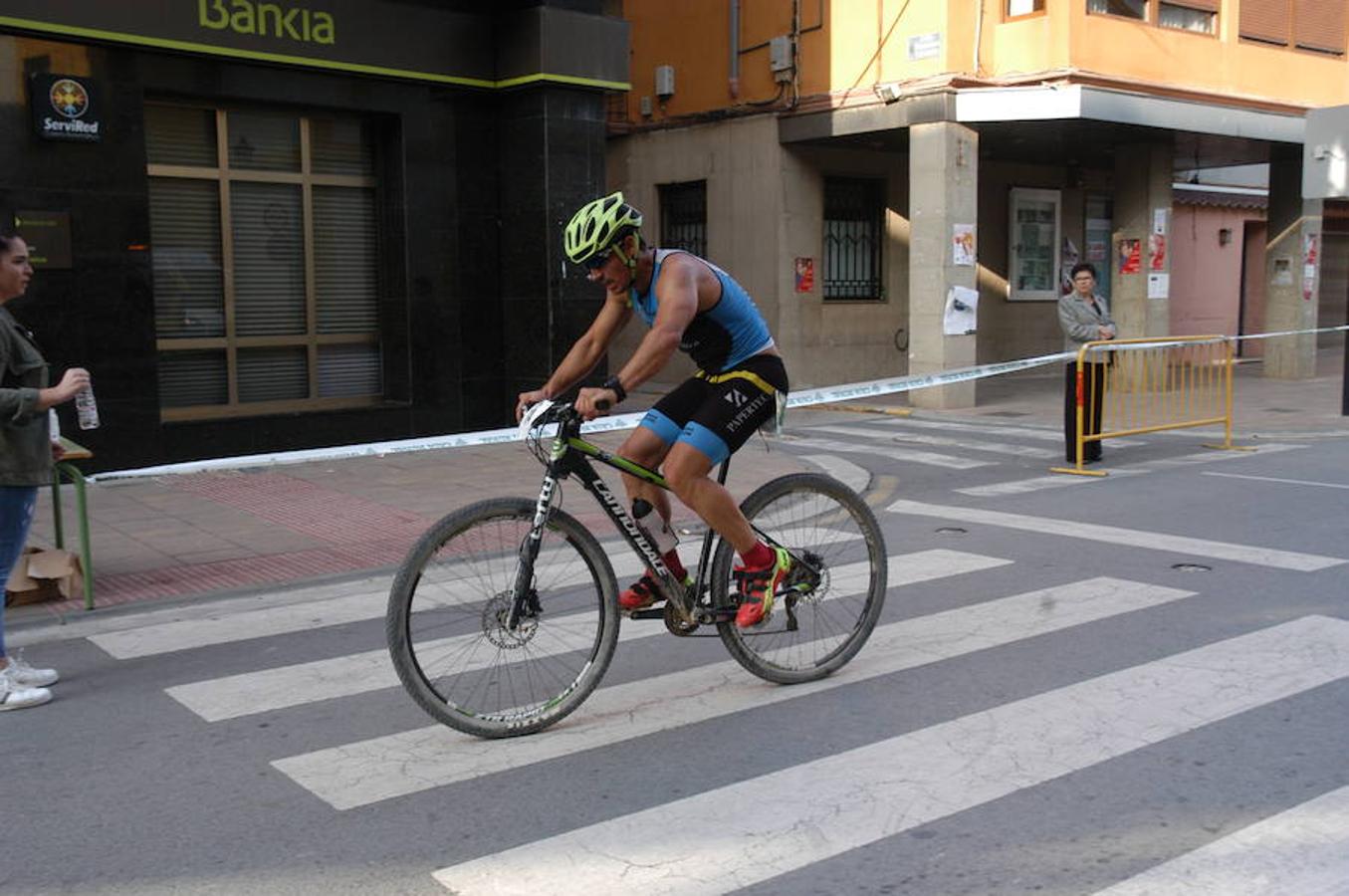 Imágenes del V duatlón disputado en Rincón de Soto el domingo.