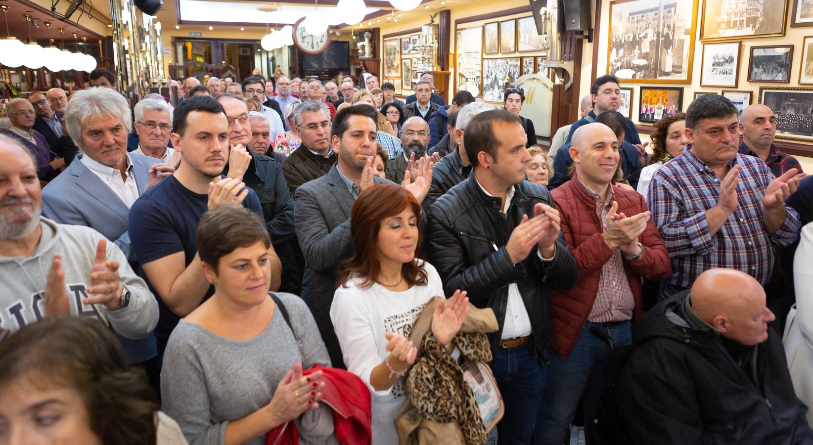 La socialista presenta su candidatura a encabezar la lista del PSOE a la Alcaldía de Logroño