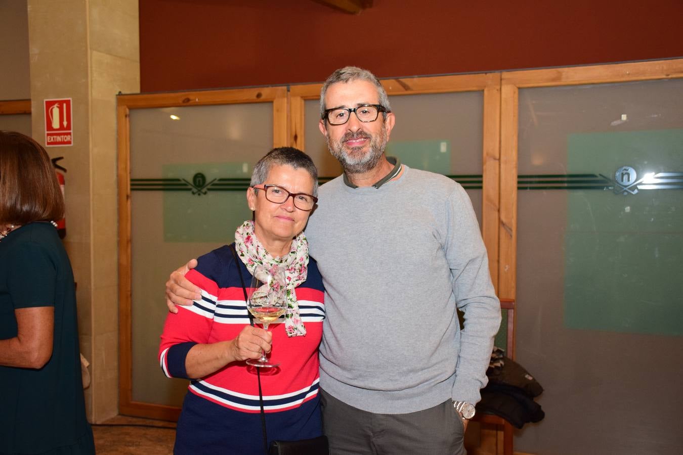 Tras la jornada de golf se pudo disfrutar de una cata d dos vinose de Bodegas Altanza