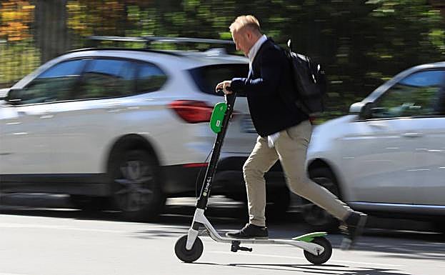 El patinete, uno de los nuevos vehículos. 