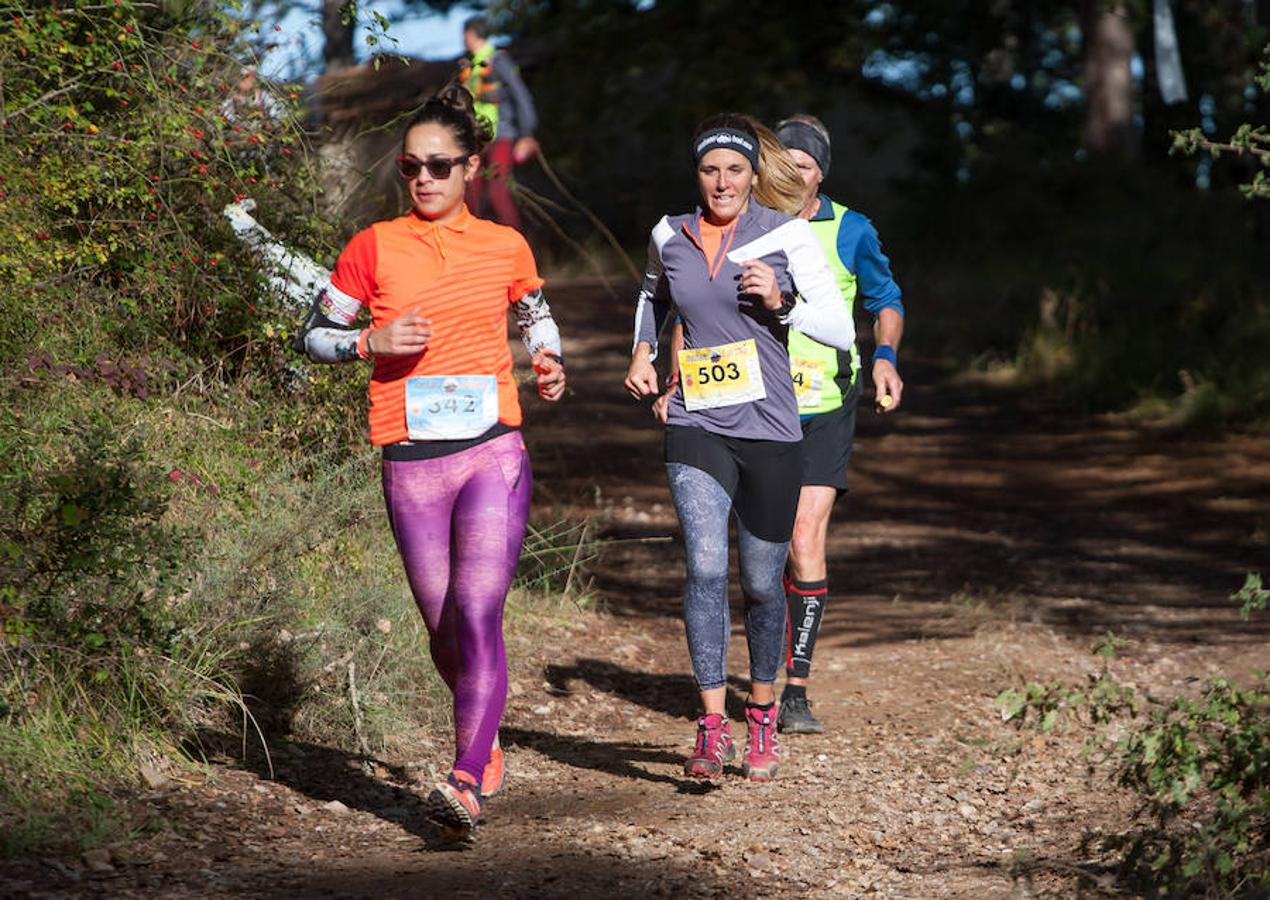 Tejedor cede Moncalvillo a Morodo tras un error de orientación y en mujeres, solo la logroñesa Gema Olave repite victoria en el II Medrano Trail.