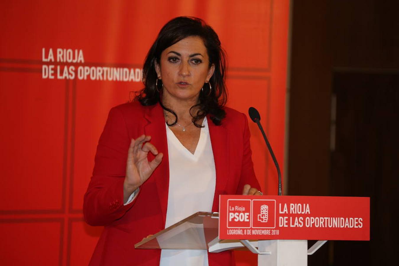 El ministro de Fomento, José Luis Ábalos ha intervenido en un acto del PSOE en La Rioja, junto a su secretario general, Francisco Ocón, y la secretaria federal de Mundo Rural y portavoz del Grupo Parlamentario Socialista, Concepción Andreu en el restaurante Delicatto de Logroño.