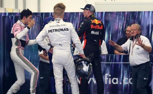 Momento de tensión entre Esteban Ocon y Max Verstappen.