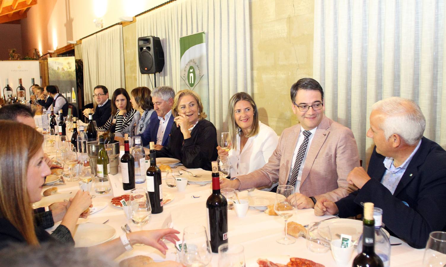 La Liga de Golf y Vino terminón con una cena alla que asistieron jugadores, organización y patrocinadores.