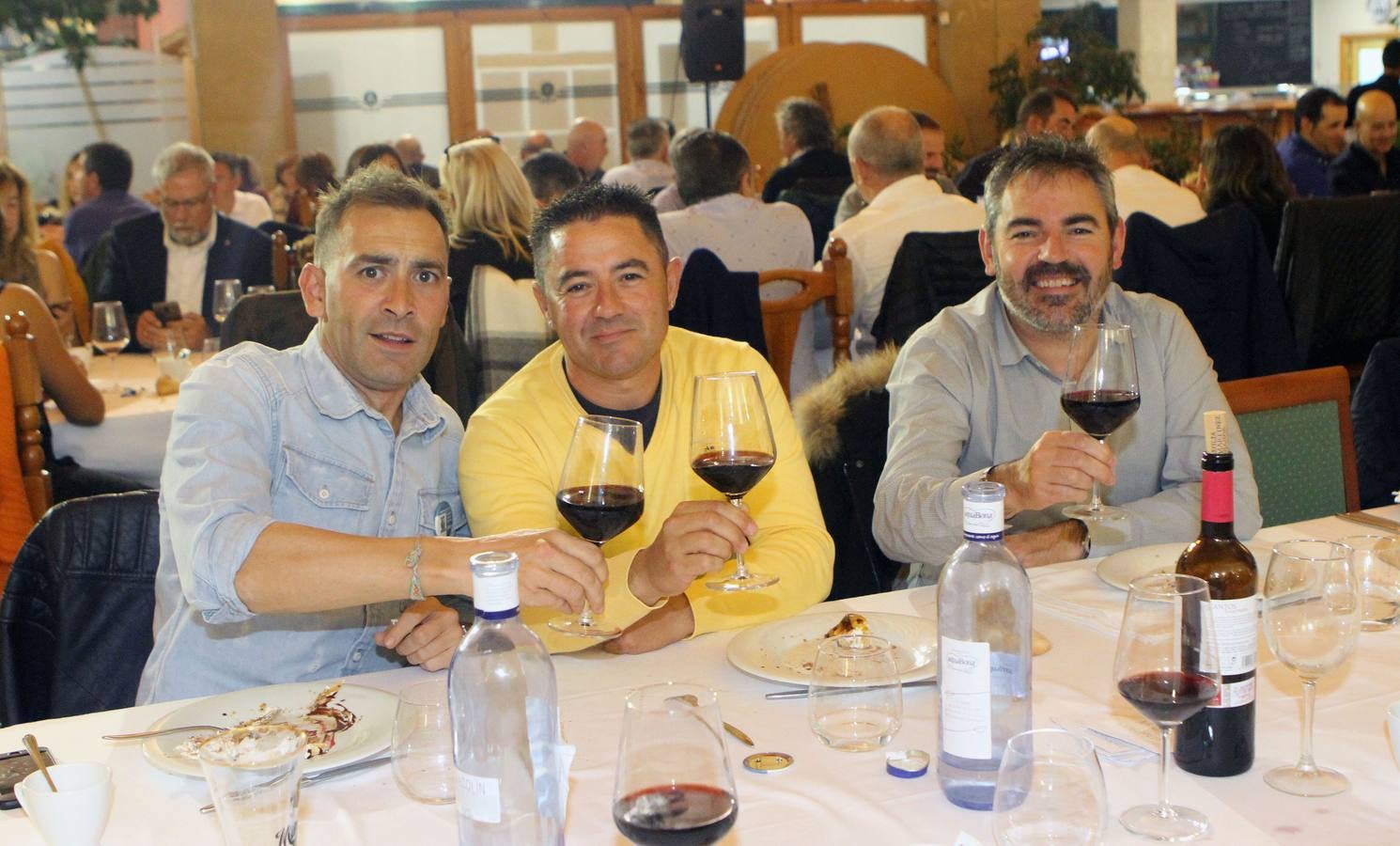 La Liga de Golf y Vino terminón con una cena alla que asistieron jugadores, organización y patrocinadores.